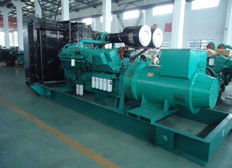 兴宾800kw康明斯柴油发电机组